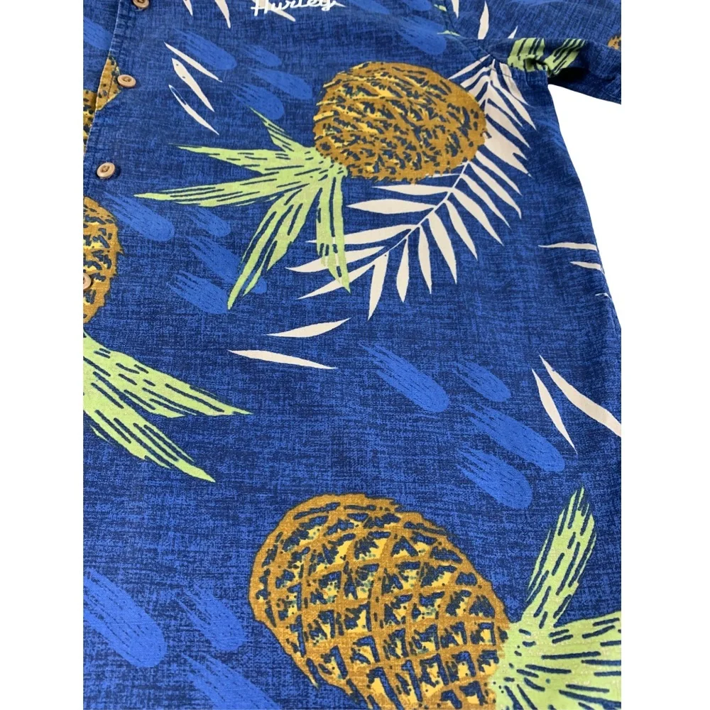 Hurley Seaward Hawaiian Button Up Pineapple Tropical Shirt Men's M Resortwear